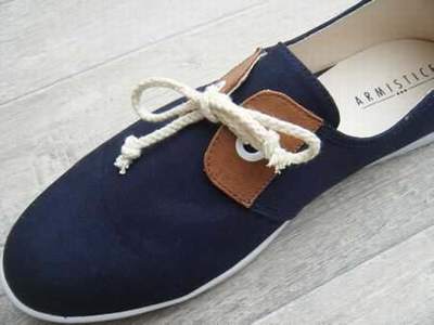 chaussure bateau avec costume