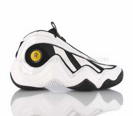 chaussure de securite adidas jordan